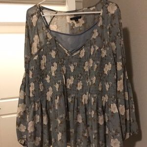 - American eagle double layer blouse !!